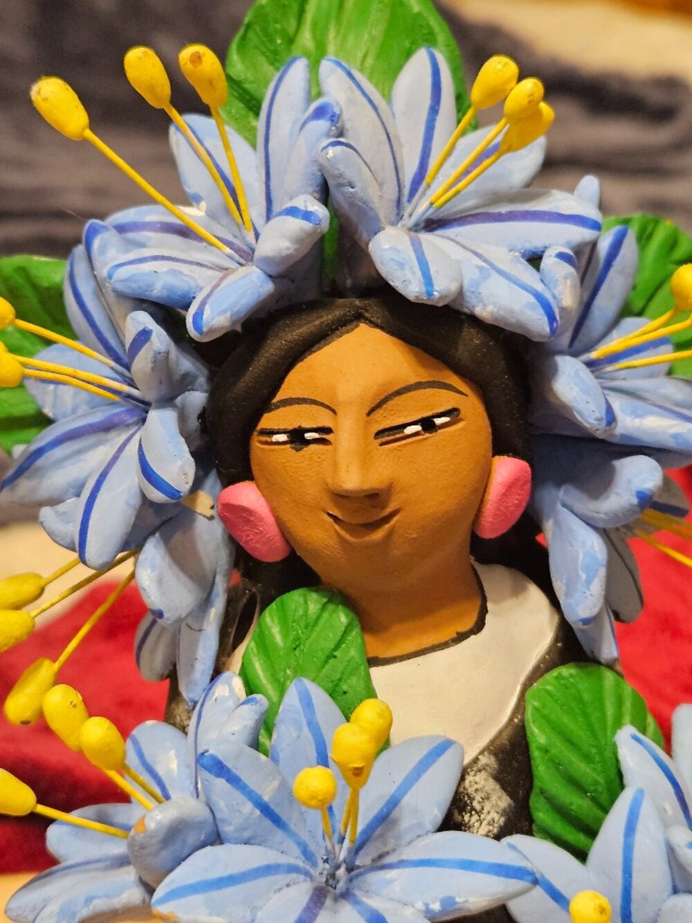 VINTAGE OAXACAN FLOWER SELLER CLAY SCULPTURE BY JOSEFINA AGUILAR SIGNED STUNNING